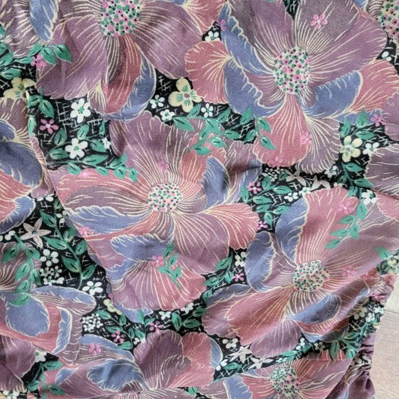 Vintage Floral Top and Skirt Two-Piece Set - Picture 9 of 16